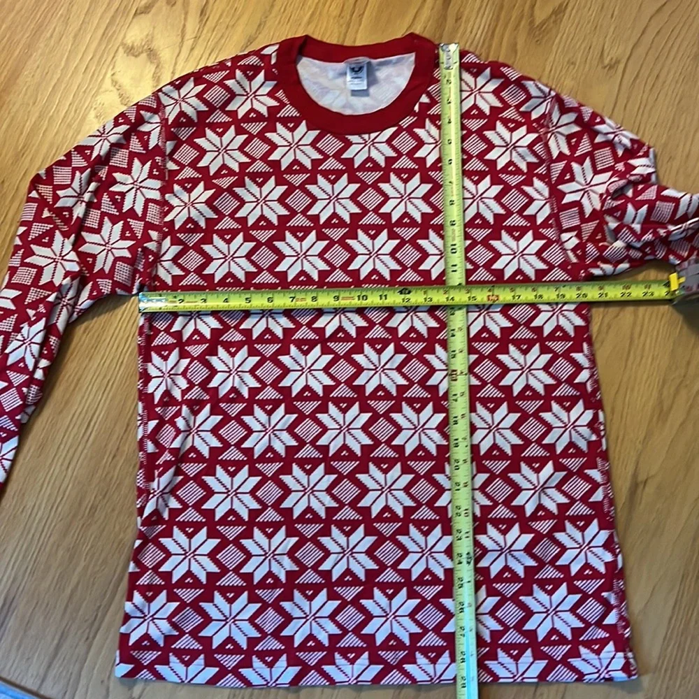 Hanna Andersson, red and white snowflake pajama top size XXL